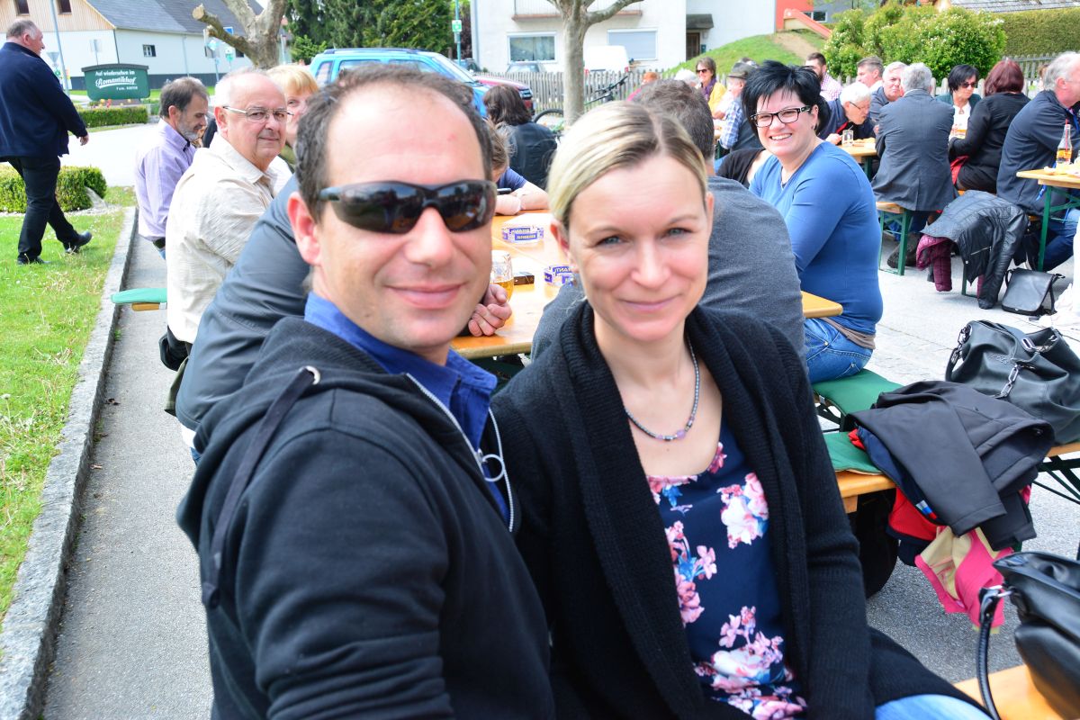 Fotos von der Maifeier am 1. Mai beim Romantikhof in Hörmsdorf